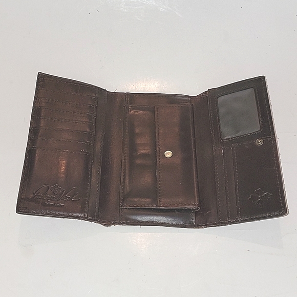 PATRICIA NASH WOMEN'S WESTERN STYLE HANDTOOLED TRIFOLD CLUTCH WALLET - Picture 6 of 16